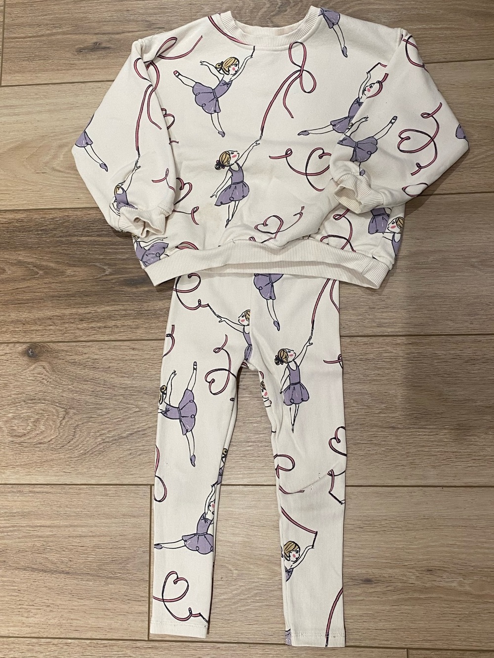 Zara Cream Kids Sweatshirt